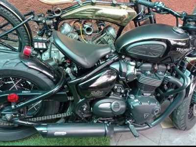 Triumph Bobber Black