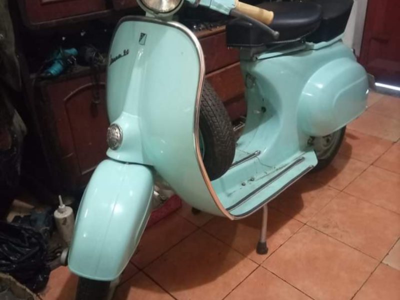 Vespa PTS 1977