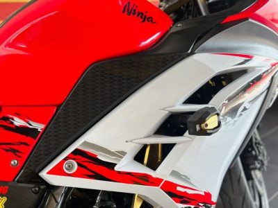 Kawasaki ninja 250 fi SE 2012