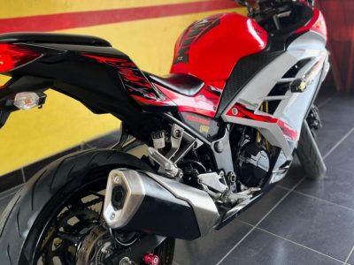 Kawasaki ninja 250 fi SE 2012